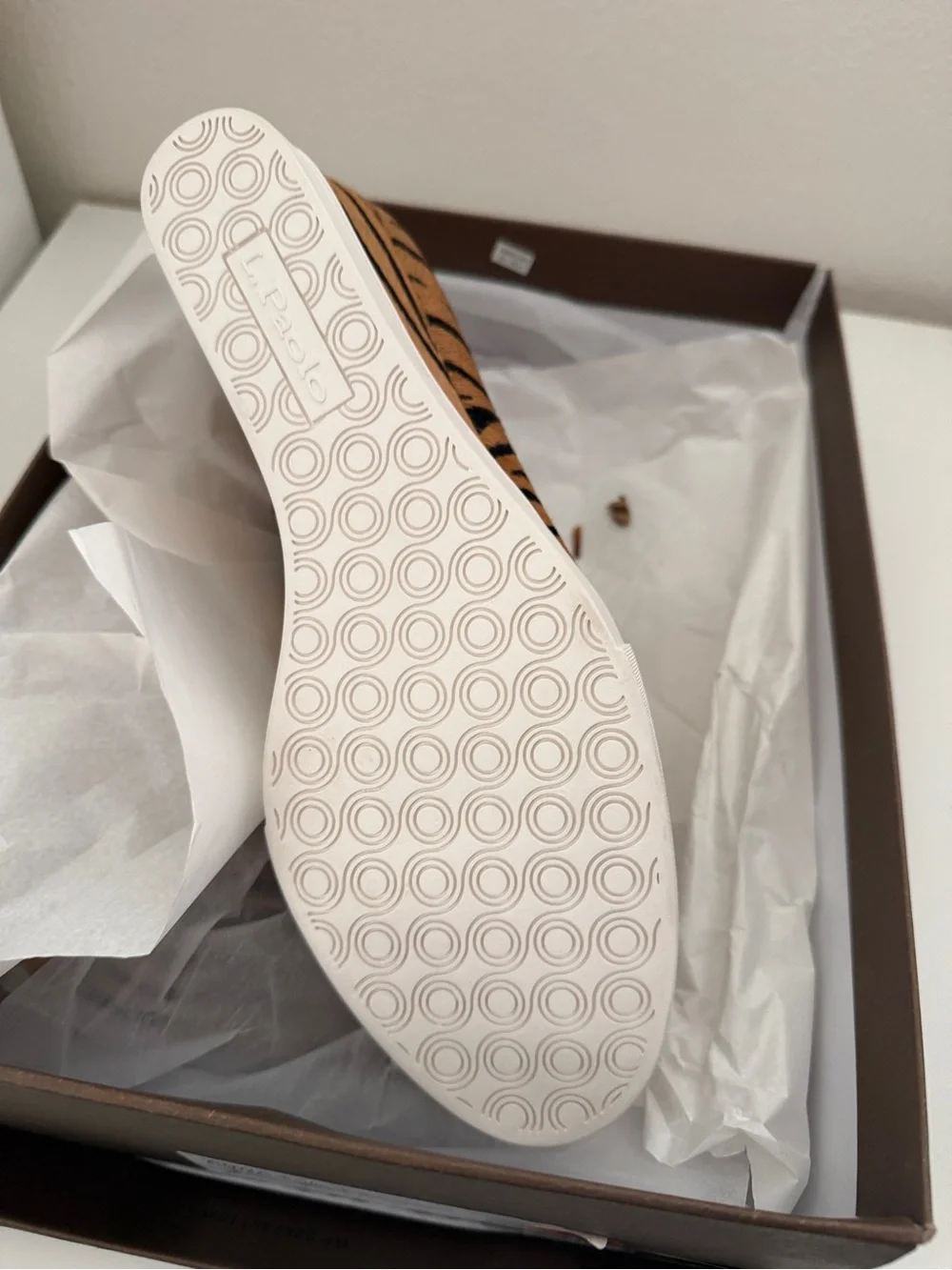 Linea Paolo Anna 3 Wedge Sneaker – Zebra Haircalf – Size 8M